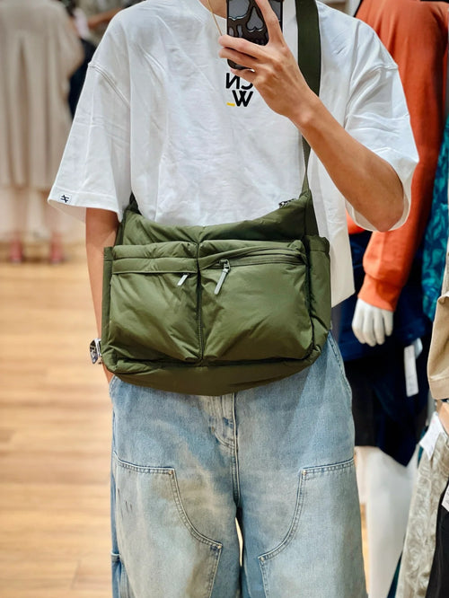 The Daily Utility Bag